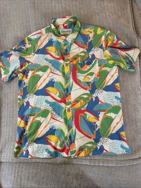 Shinesty Fun button-up collared shirt!